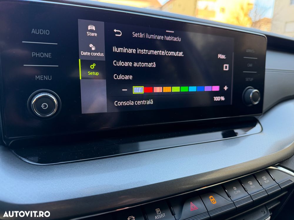 Skoda Octavia 2.0 TDI AMBITION - 10