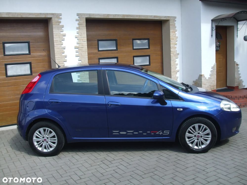 Fiat Grande Punto Actual 1.4 8V Estiva Blue&Me - 15
