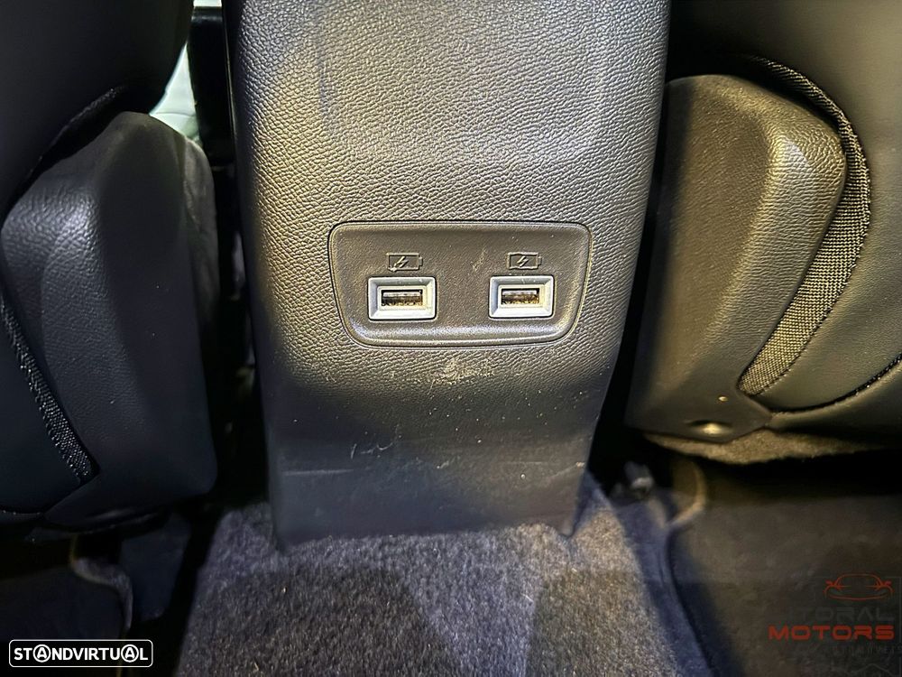 Peugeot 2008 1.2 PureTech Allure Pack - 38