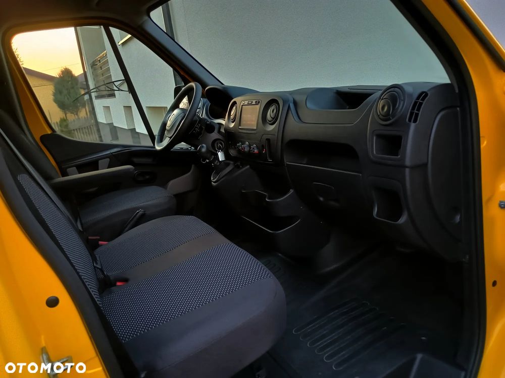 Renault Master - 15