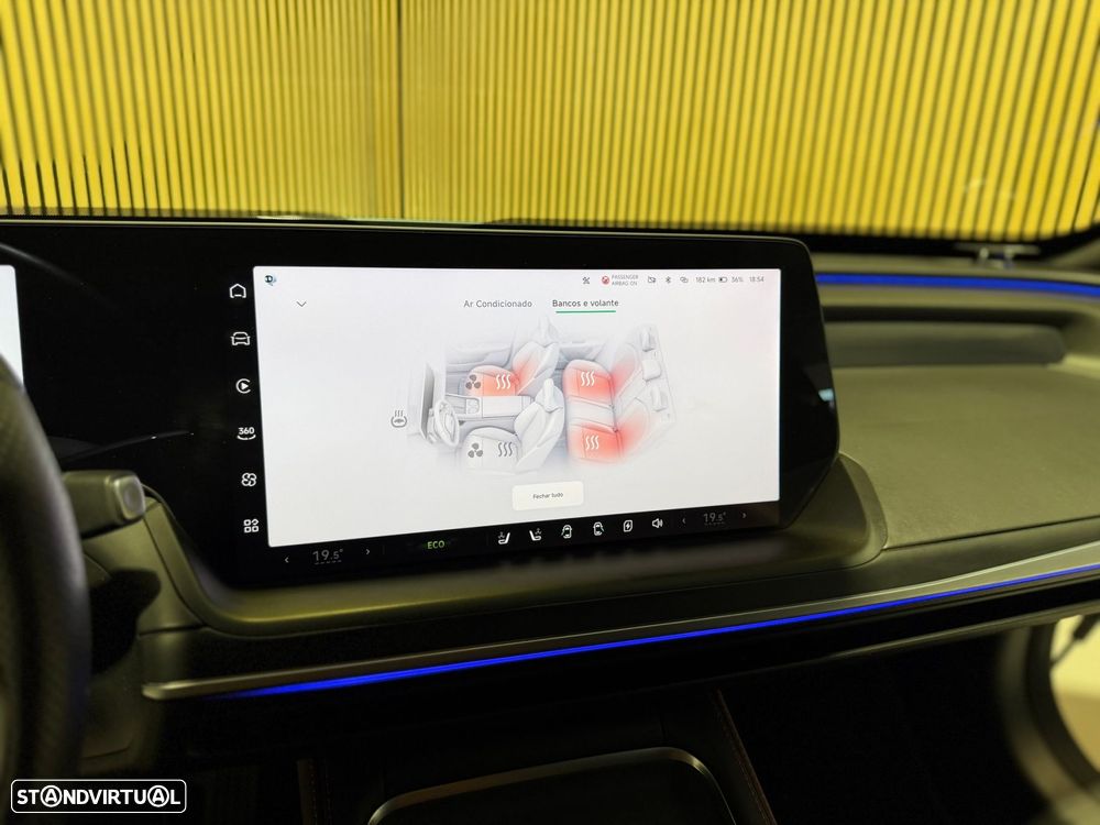Xpeng P7i AWD Wing Edition - 24