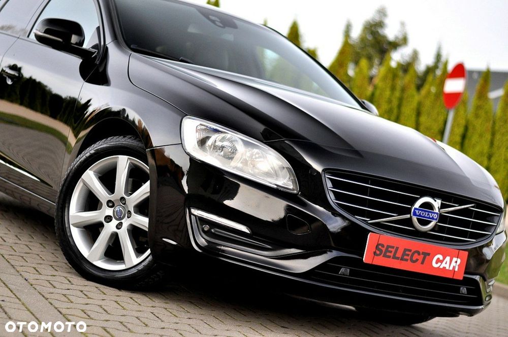 Volvo V60 D3 Drive-E Momentum - 15