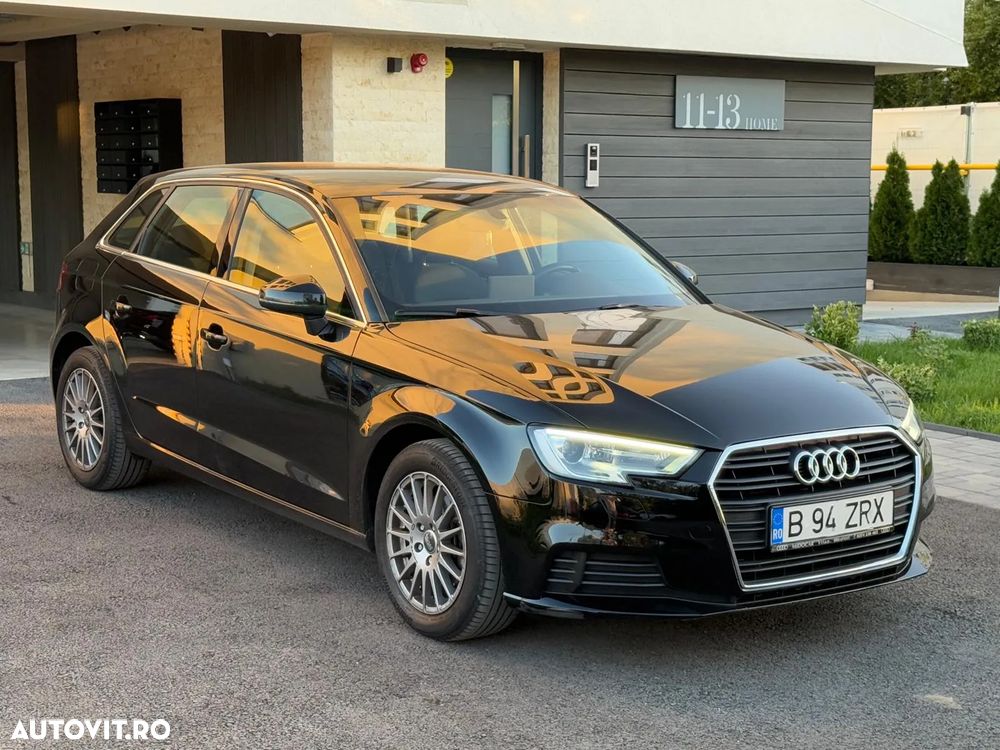 Audi A3 Sportback 1.0 TFSI S tronic - 2