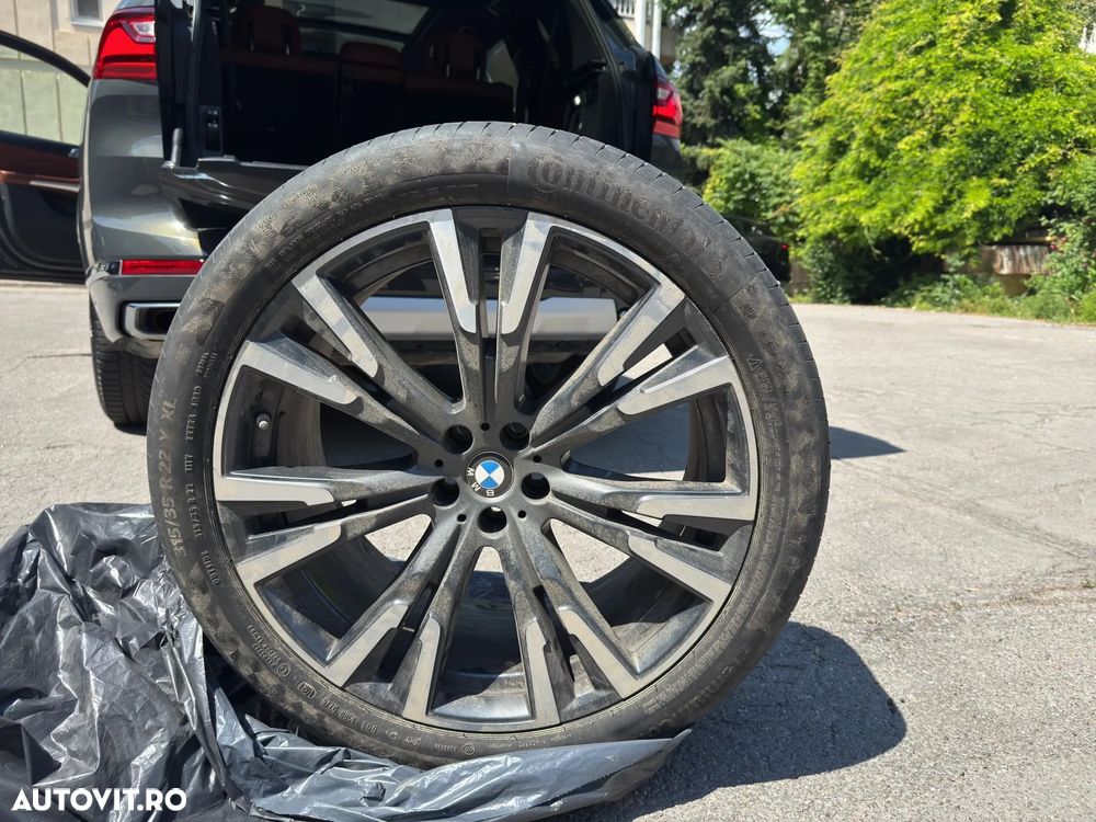 BMW X7 - 30