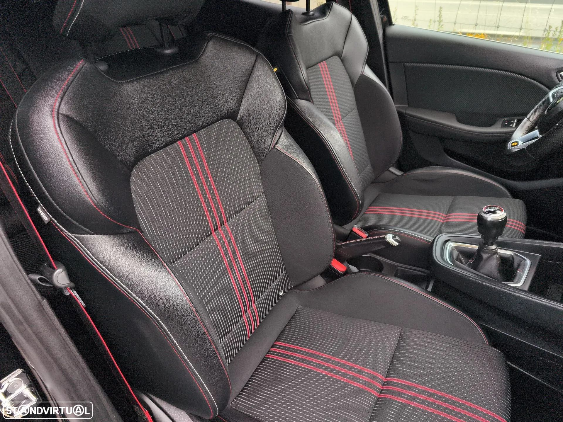 Renault Clio 1.5 Blue dCi RS Line - 15