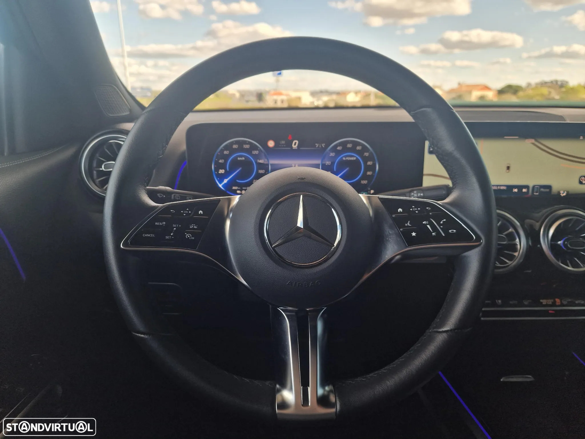Mercedes-Benz EQB 250+ Edition - 15
