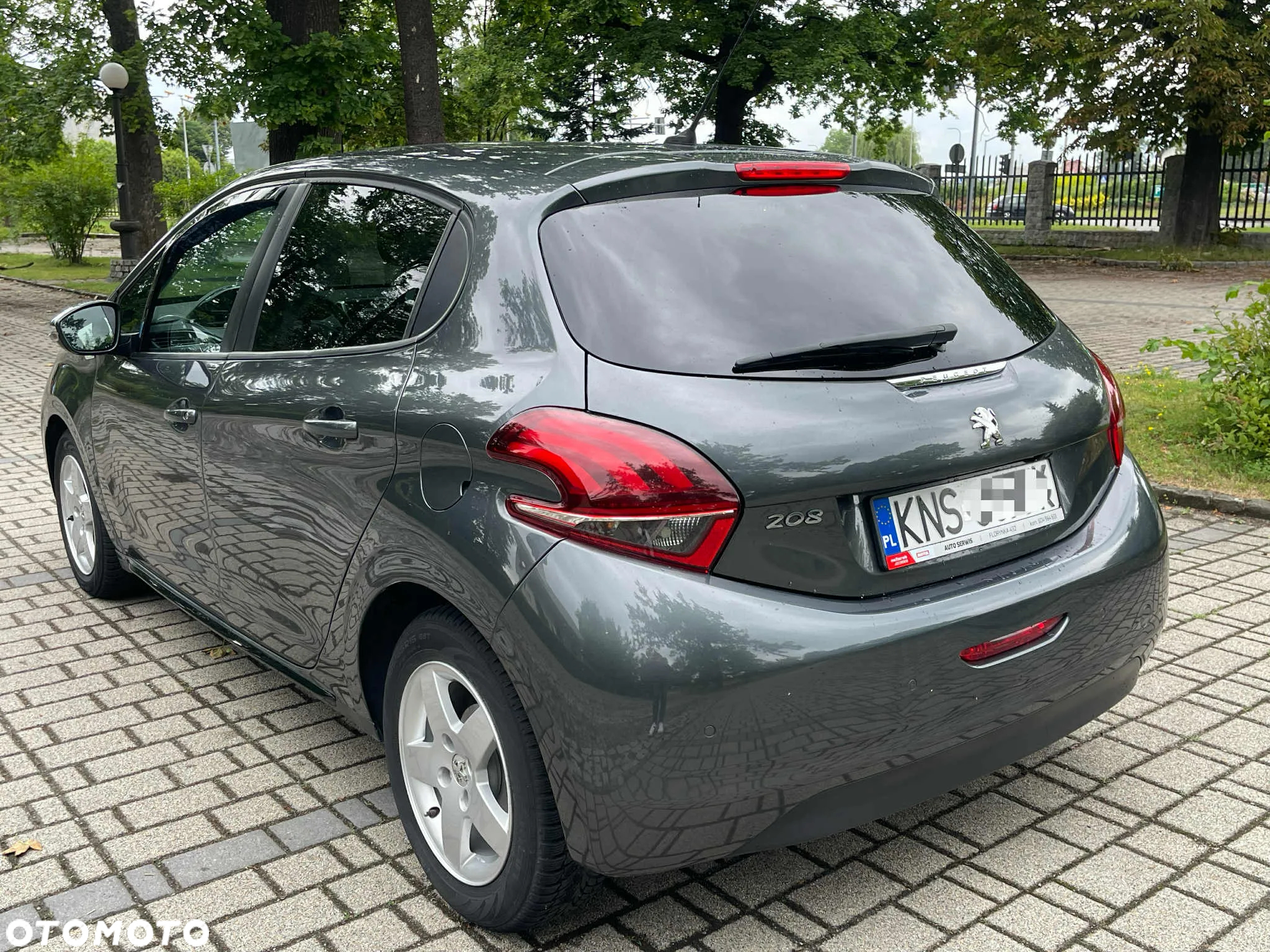 Peugeot 208 1.2 PureTech Allure - 22