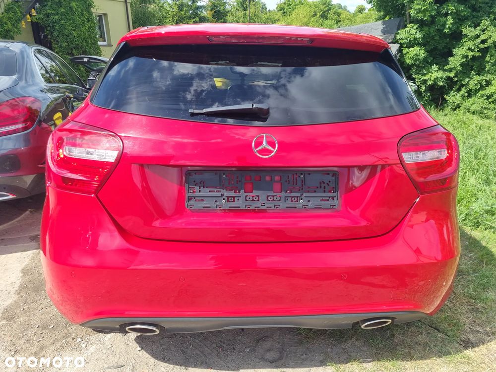Mercedes-Benz Klasa A 180 CDI AMG Line - 18