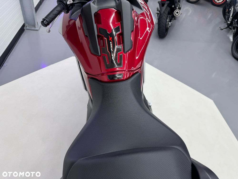 Honda NC - 25