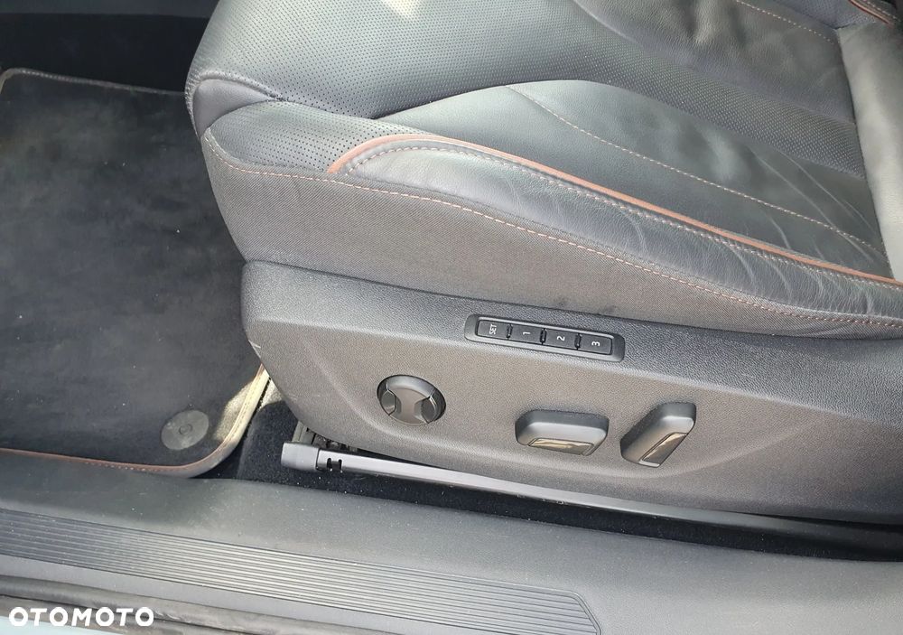 Skoda Enyaq 80 82kWh - 18