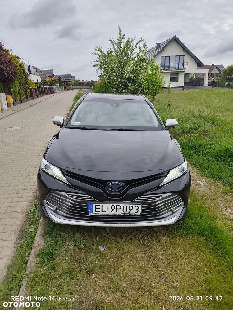 Toyota Camry 2.5 Hybrid Executive CVT - 1