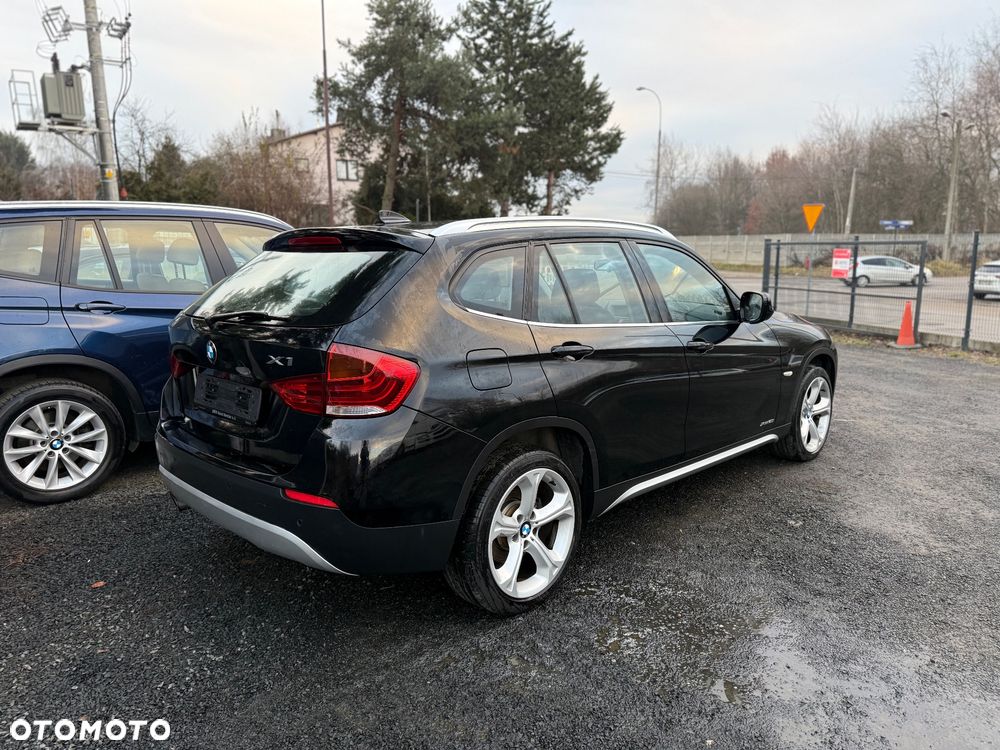 BMW X1 xDrive20i xLine - 9