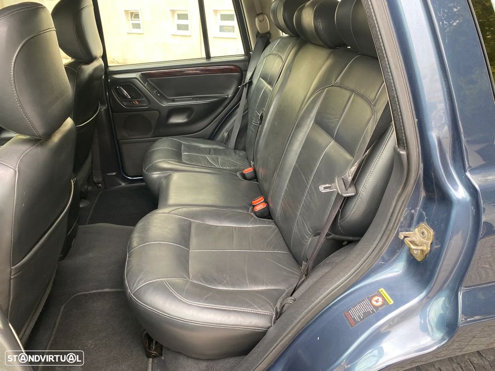 Jeep Grand Cherokee 2.7 CRD Limited - 21