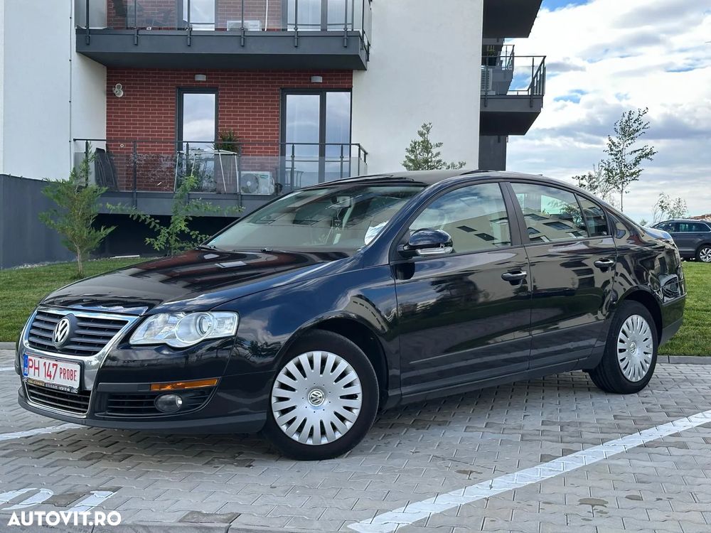 Volkswagen Passat Variant 1.8 TSI Trendline - 1