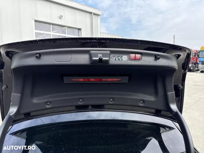 Mercedes-Benz C - 17