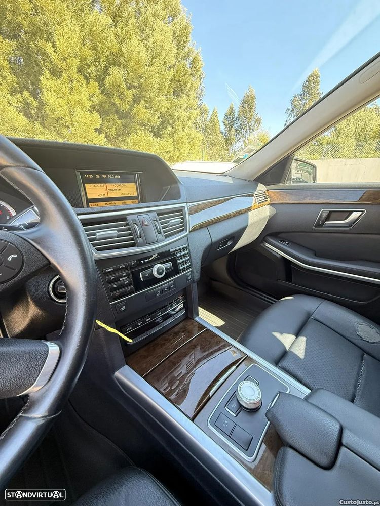 Mercedes-Benz 200 - 20