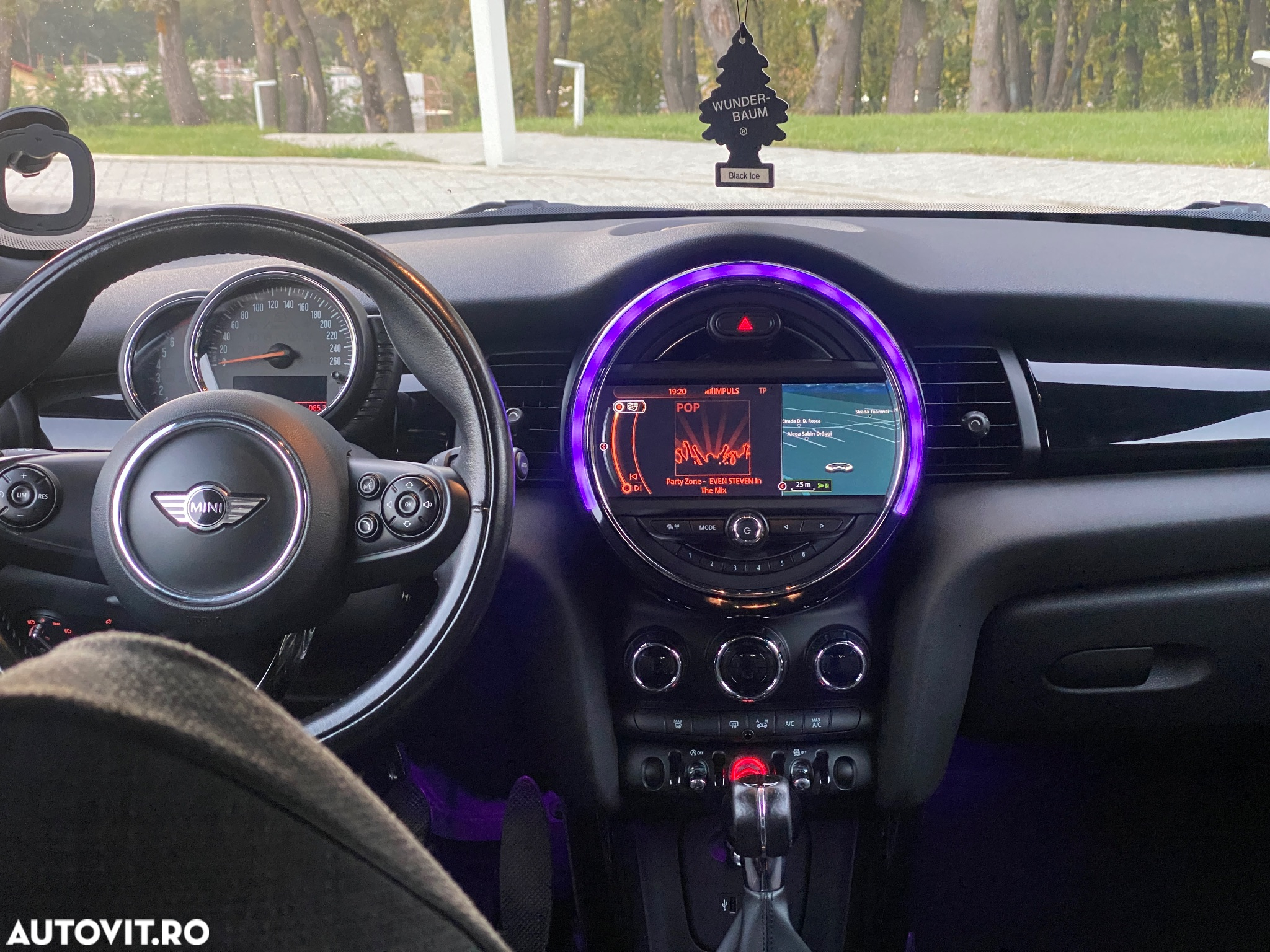 Mini Cooper Standard - 9