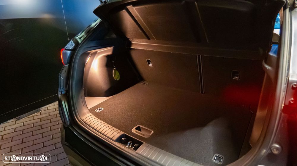 Hyundai Kauai 1.6 CRDi Premium 7DCT - 9