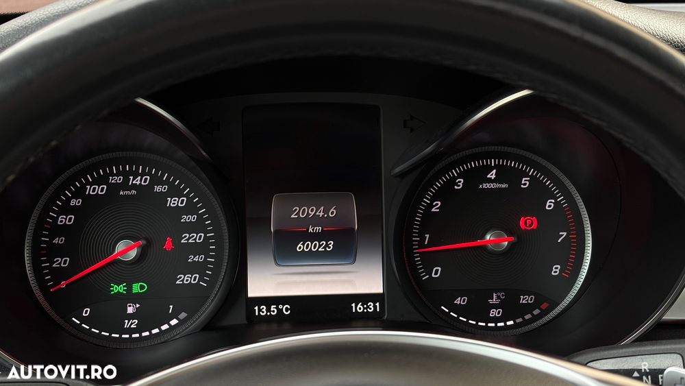 Mercedes-Benz GLC Coupe 250 4MATIC - 26