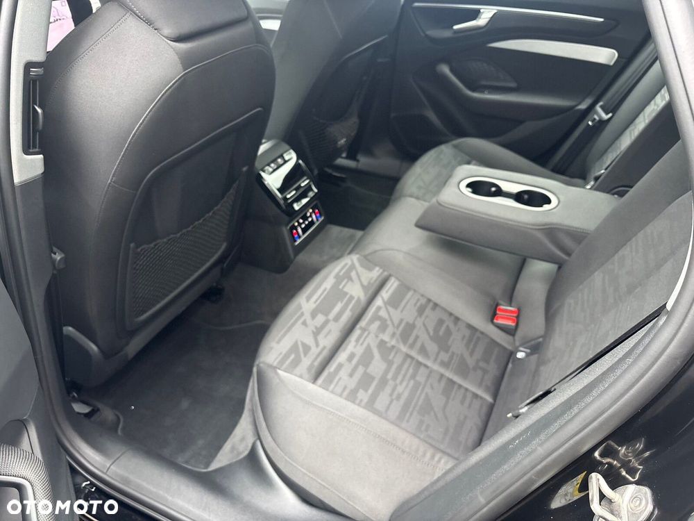 Audi A6 Avant - 30