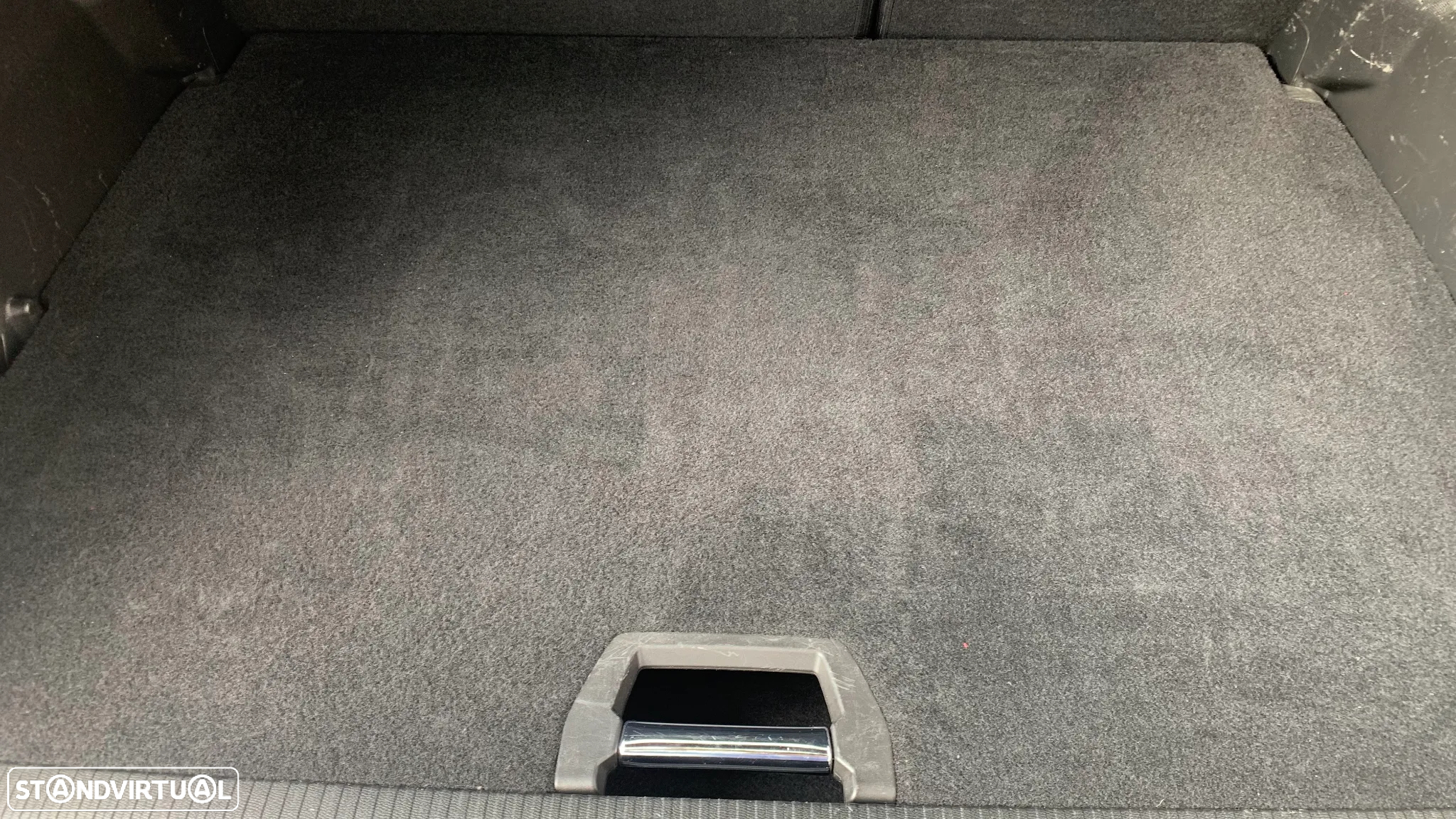 Peugeot 2008 1.5 BlueHDi GT - 12