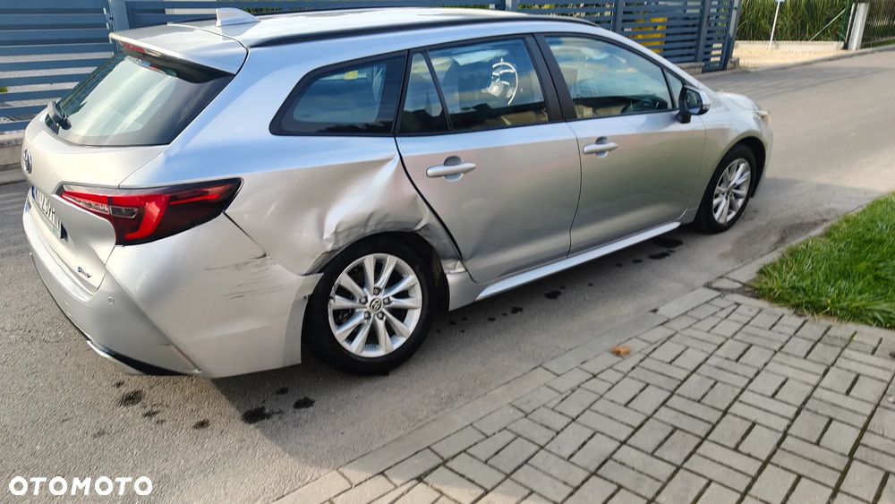 Toyota Corolla 2.0 Hybrid Style - 2