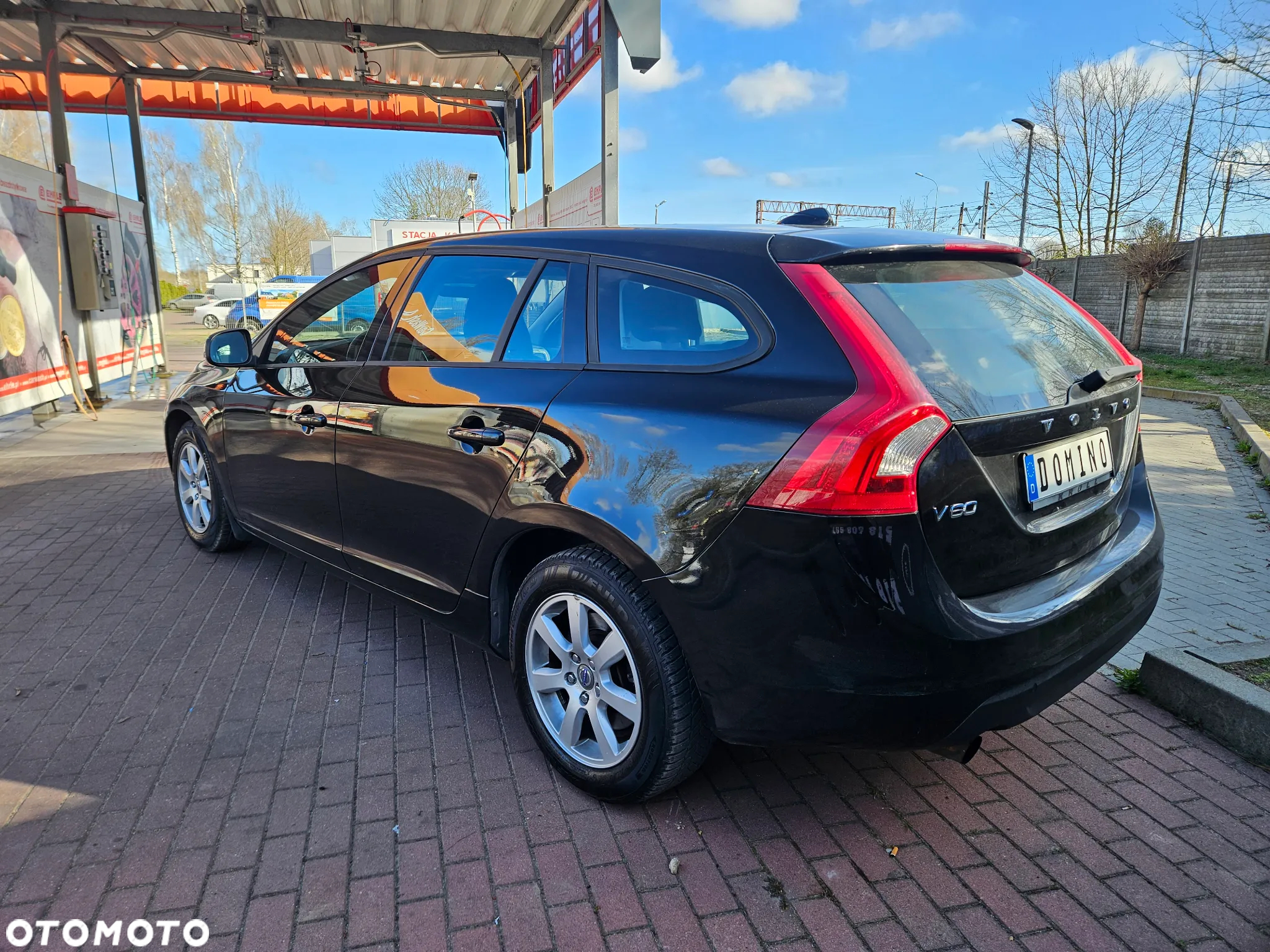 Volvo V60 D2 Base - 4