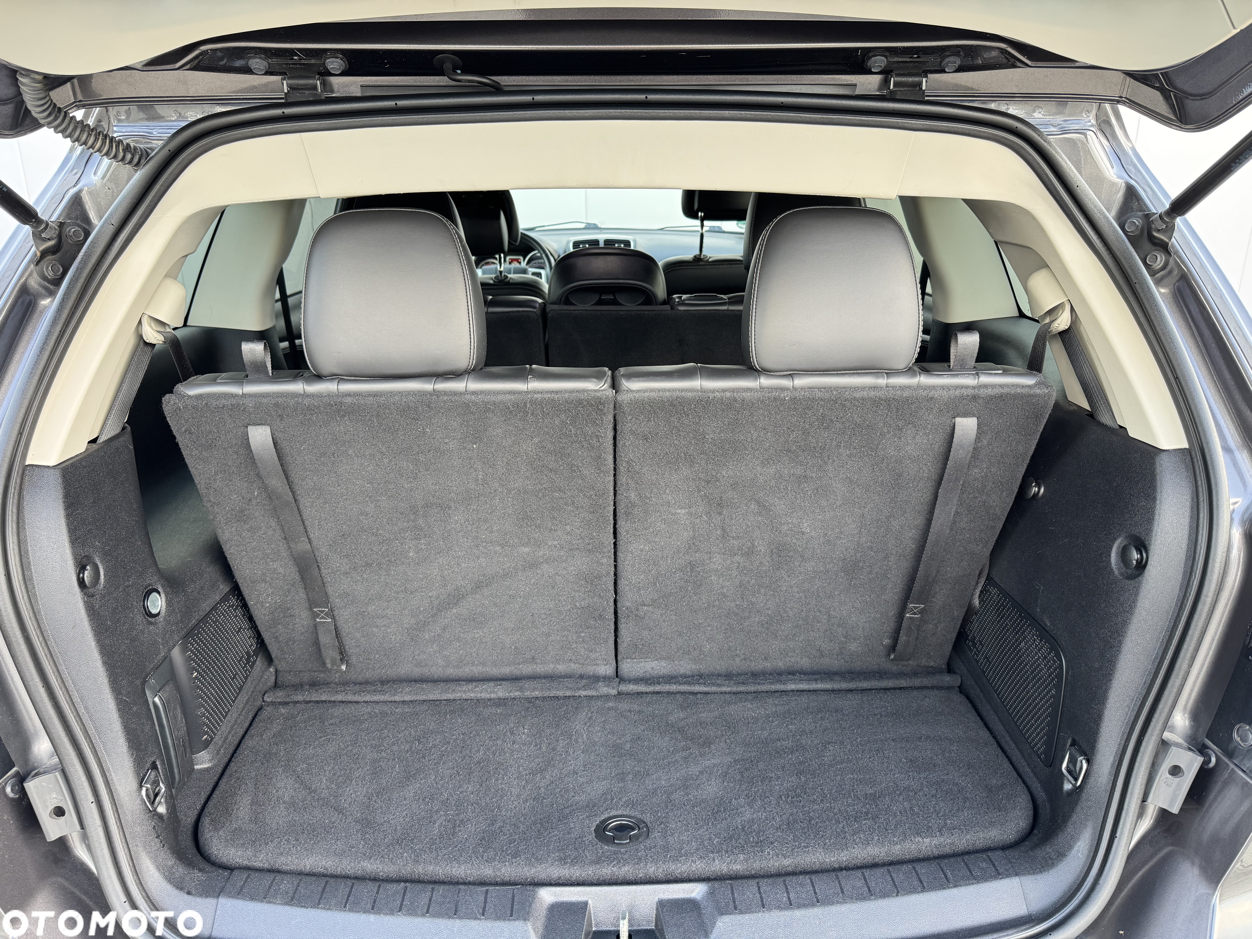 Fiat Freemont 2.0 Multijet Urban AWD - 33
