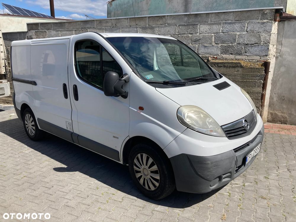 Opel Vivaro - 2