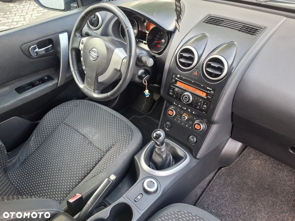 Nissan Qashqai 2.0 dCi 4 x 4 DPF acenta - 28