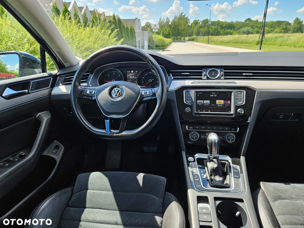 Volkswagen Passat 2.0 TDI Bi-Turbo BMT 4Mot Highline DSG - 5