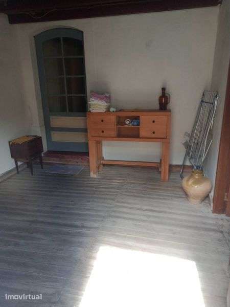 Arrenda se casa modesta em Espite - Grande imagem: 4/5
