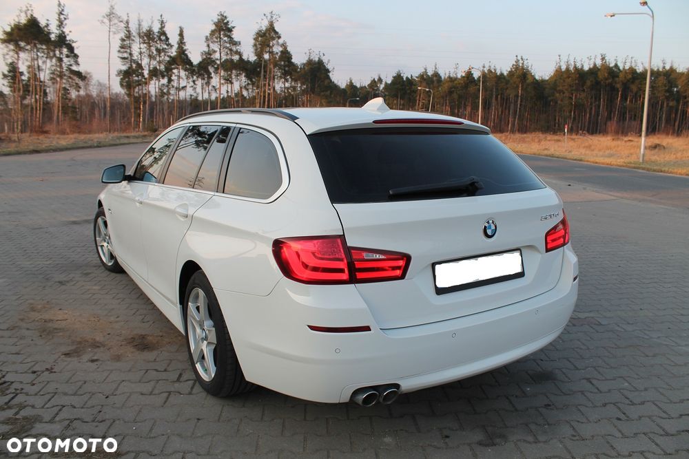 BMW Seria 5 520d - 3