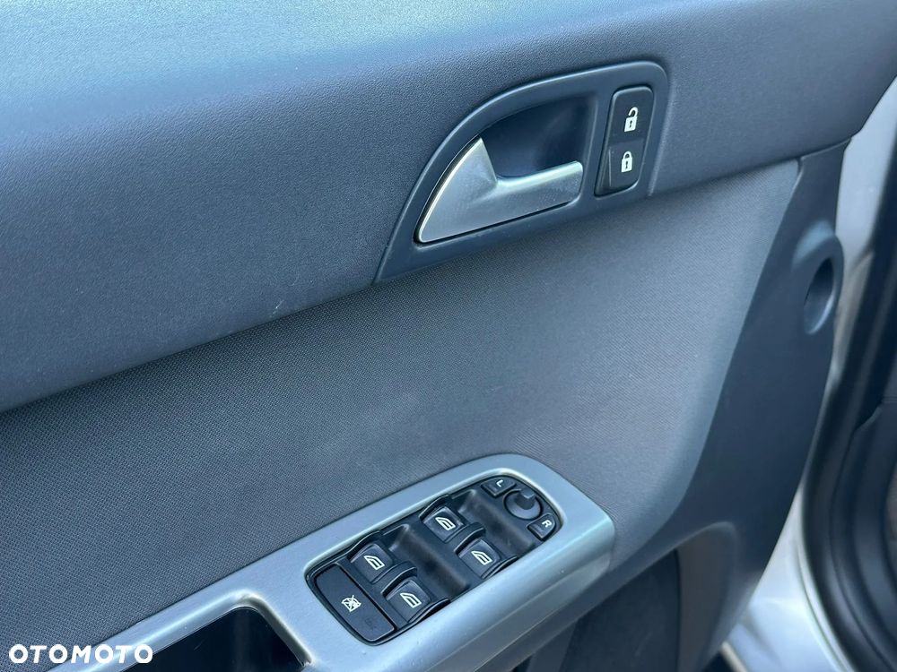 Volvo V50 1.6D DPF DRIVe Kinetic - 9