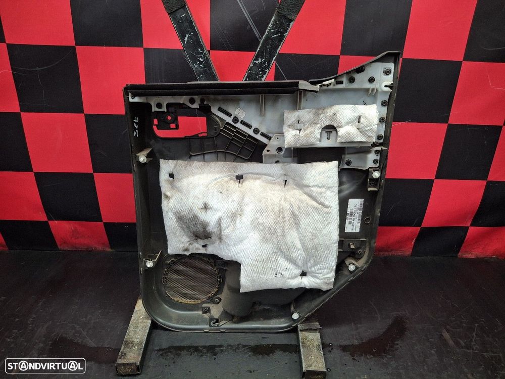 Quartela Trás Esquerda Nissan Np300 Navara (D40) - 3