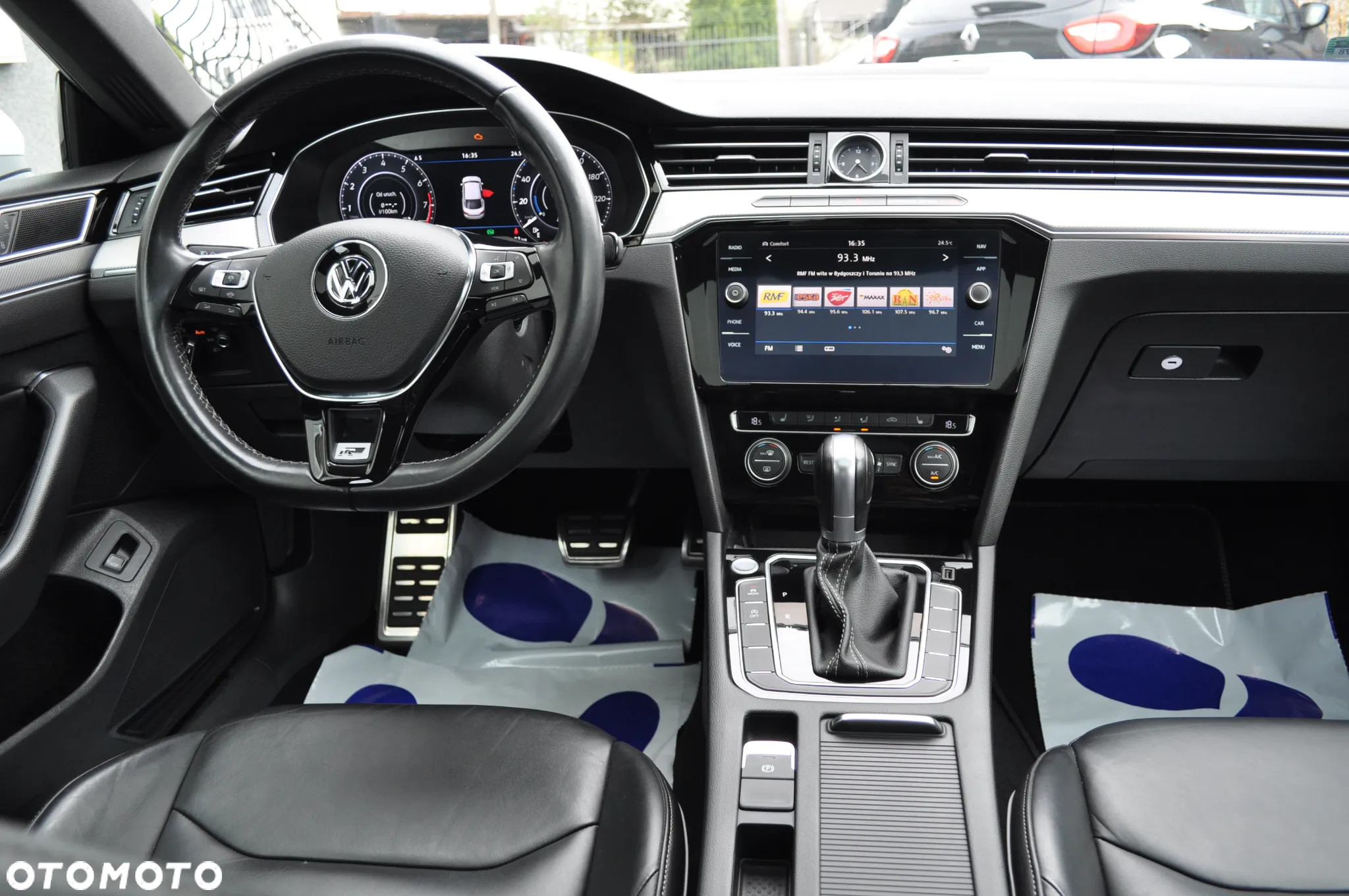 Volkswagen Arteon 2.0 TSI 4Motion R-Line DSG - 25