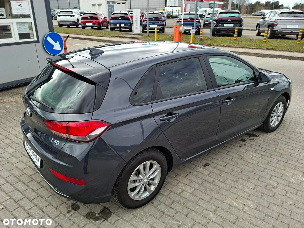 Hyundai i30 1.5 DPI Modern - 13