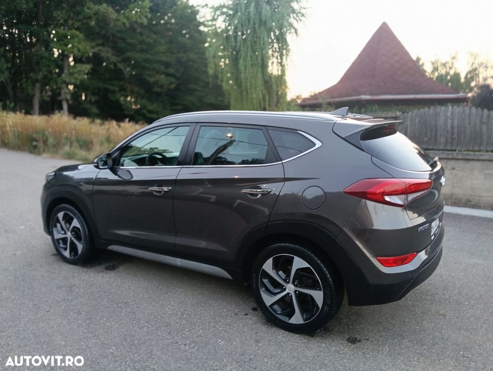 Hyundai Tucson blue 1.7 CRDi 2WD DCT Style - 29