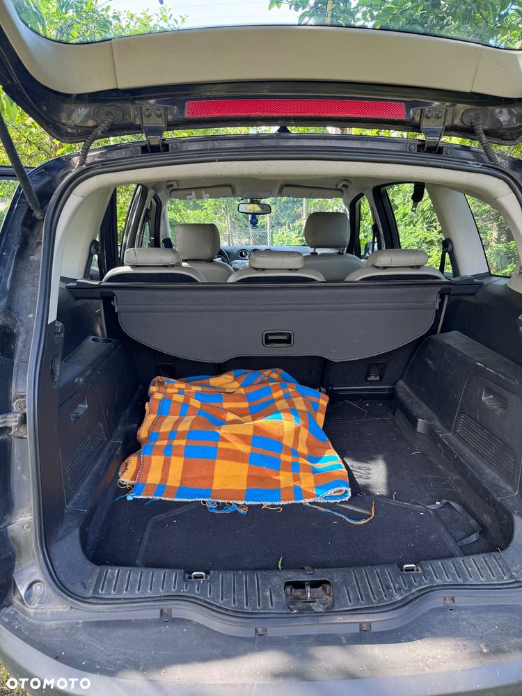 Ford S-Max - 6