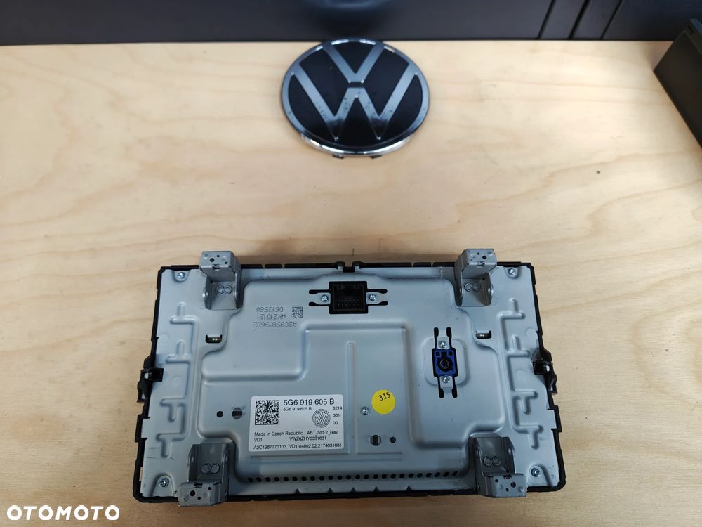 Vw T-ROC radio wyświetlacz 5G6919605B - 3