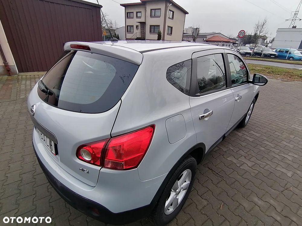 Nissan Qashqai 2.0 dCi DPF acenta - 18