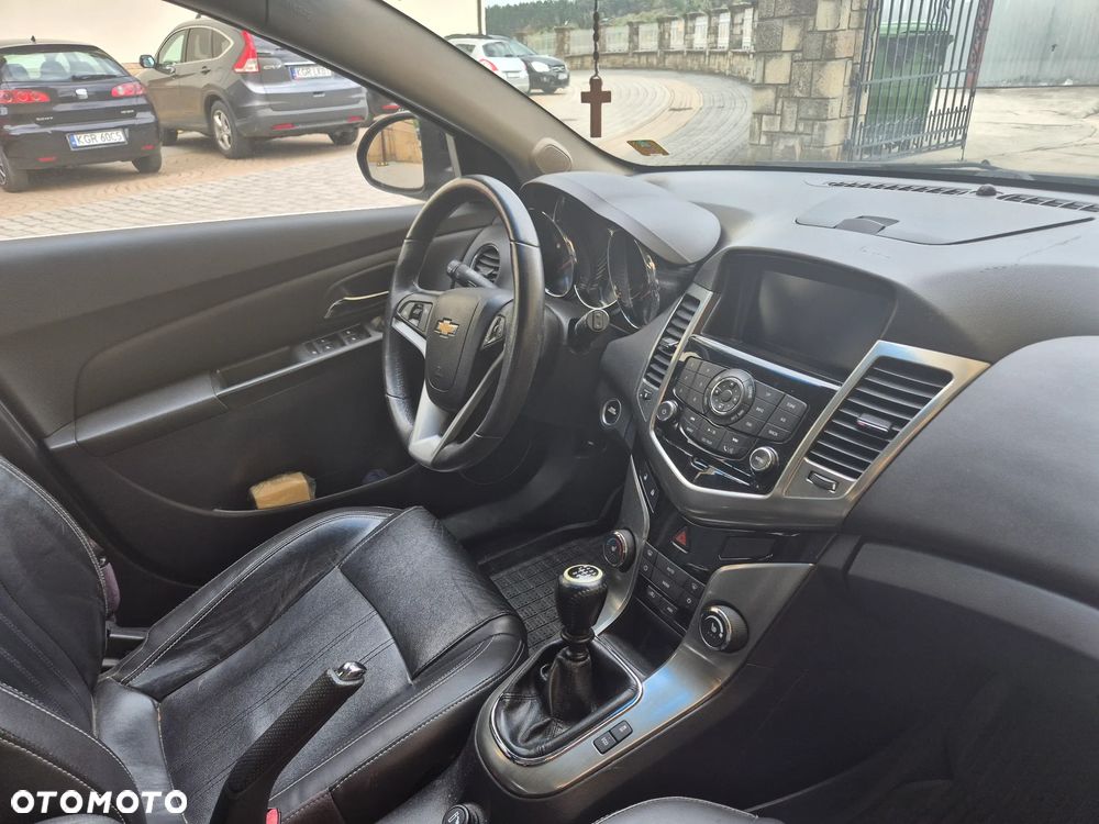 Chevrolet Cruze 1.4 T LT+ - 4
