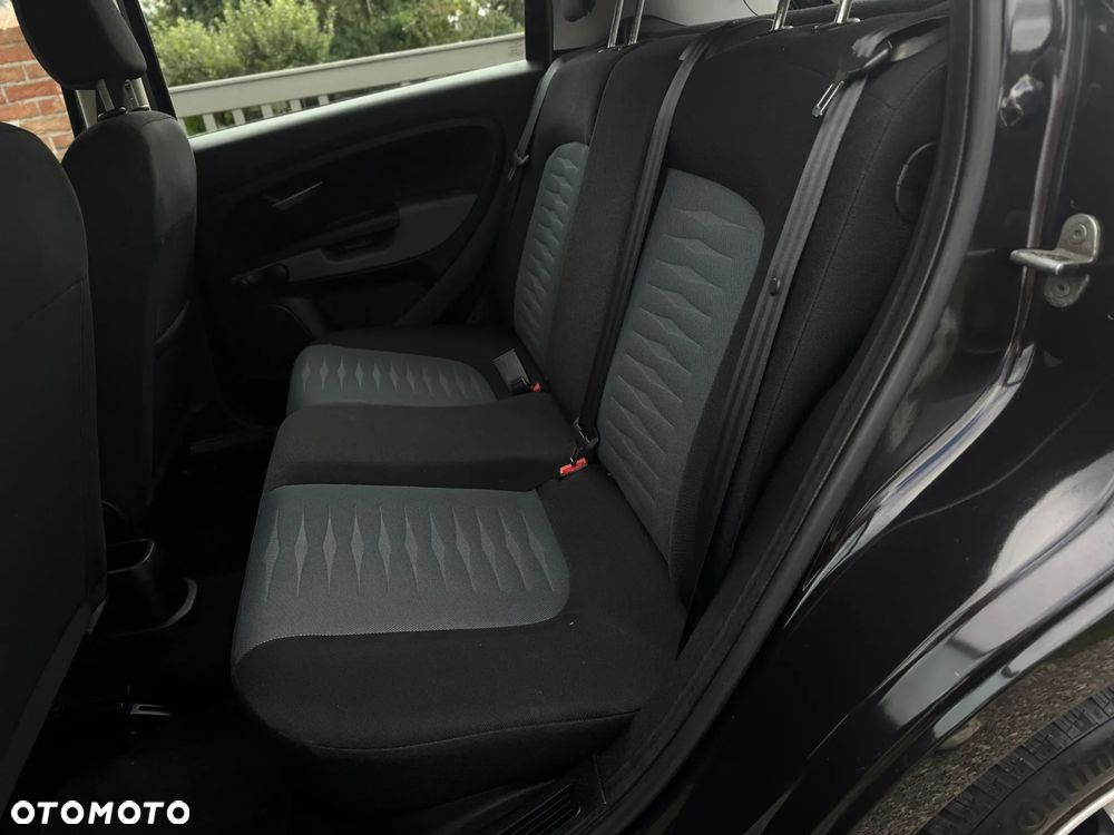 Fiat Punto 1.4 Easy Pakiet Easy Plus S&S - 27