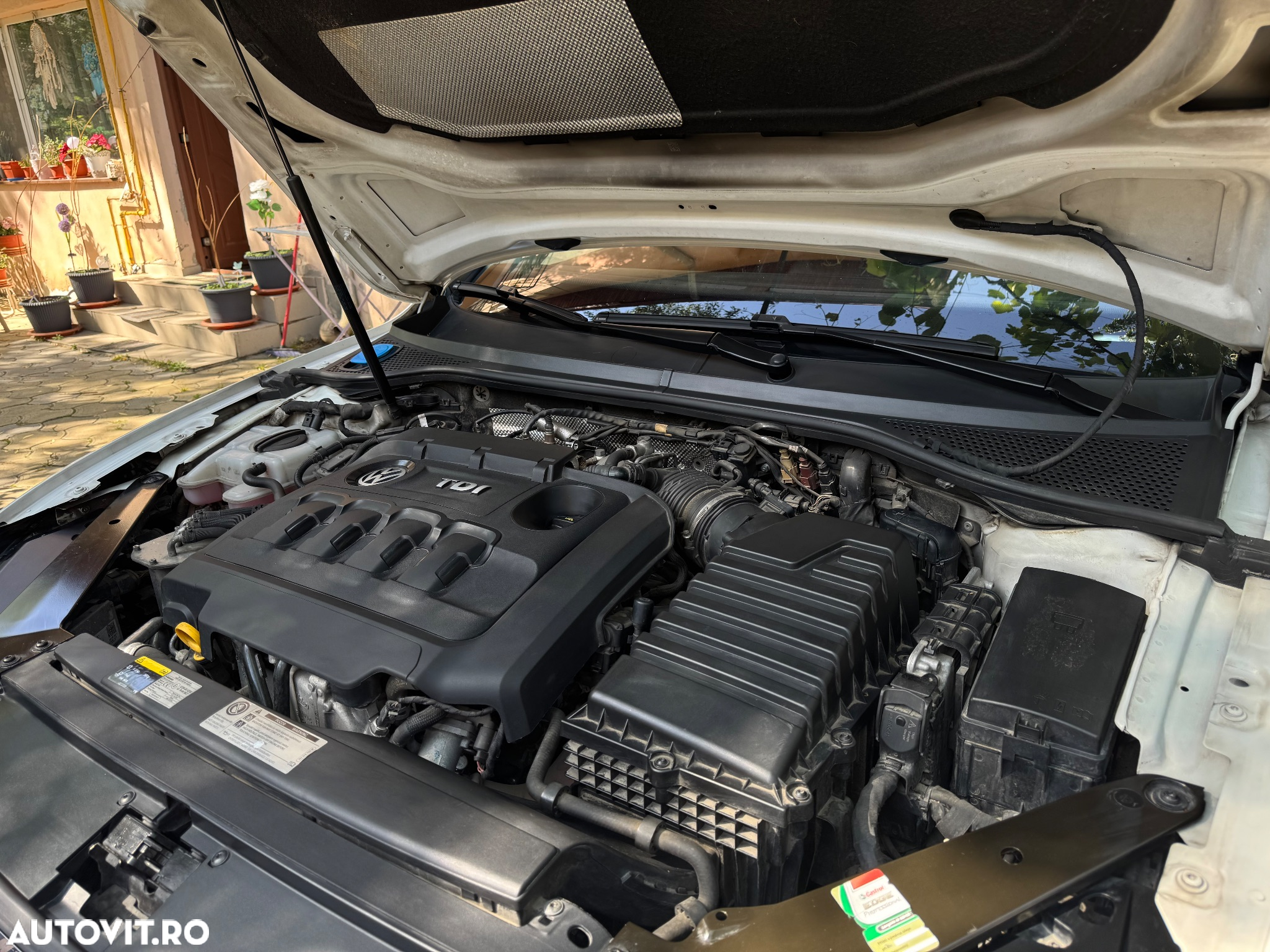 Volkswagen Passat Variant 2.0 BiTDI 4Mot DSG Highline - 8
