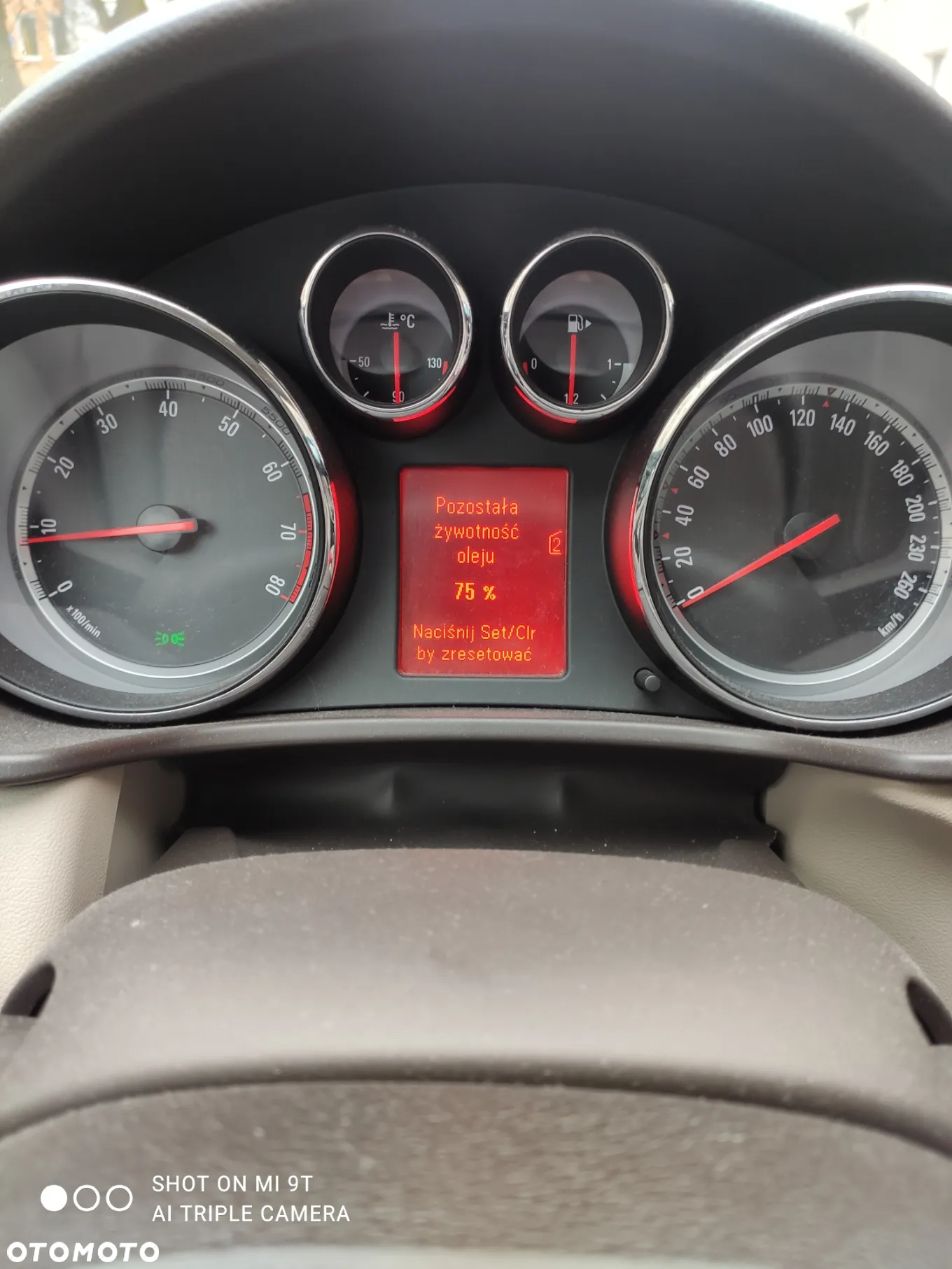 Opel Insignia 2.0 T Cosmo 4x4 - 9