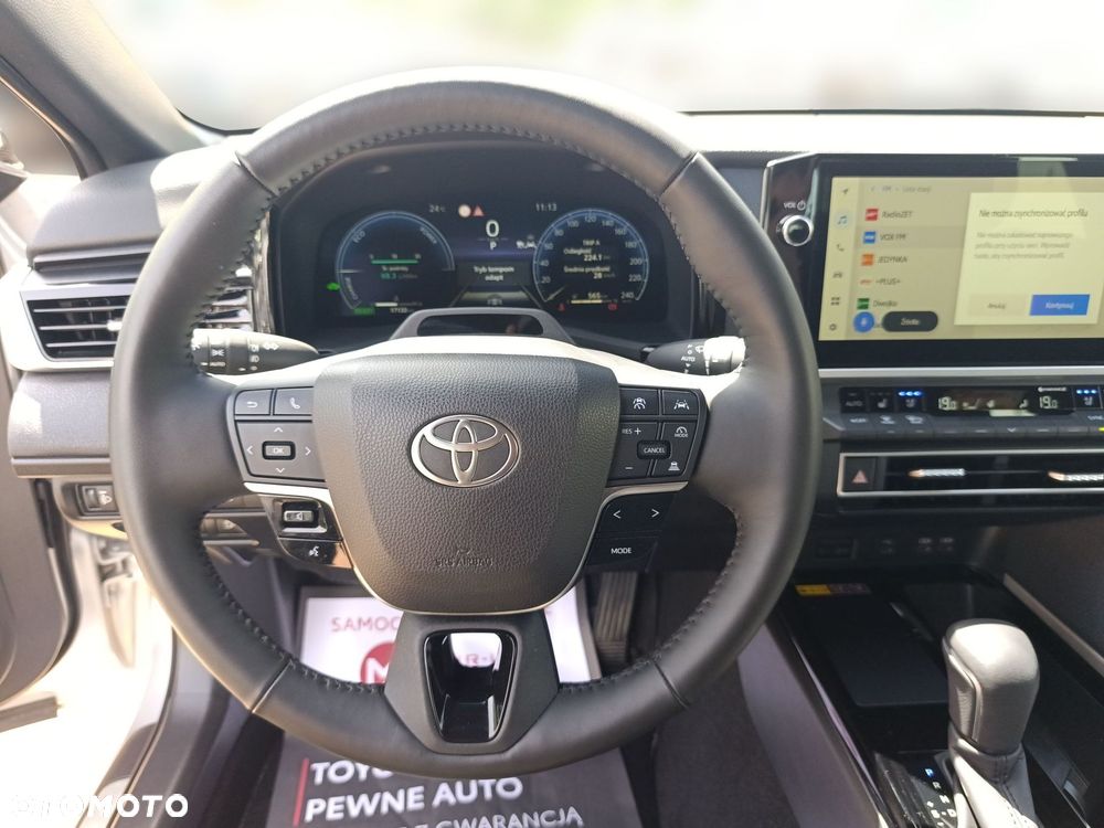 Toyota Camry - 15