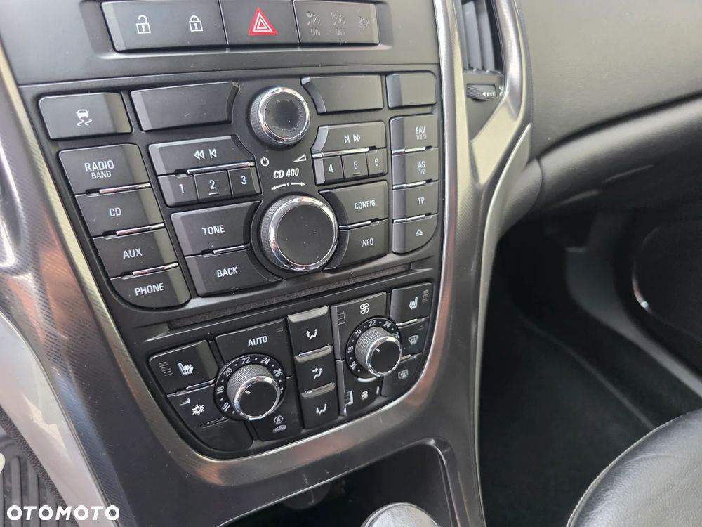 Opel Astra 1.6 Cosmo - 24