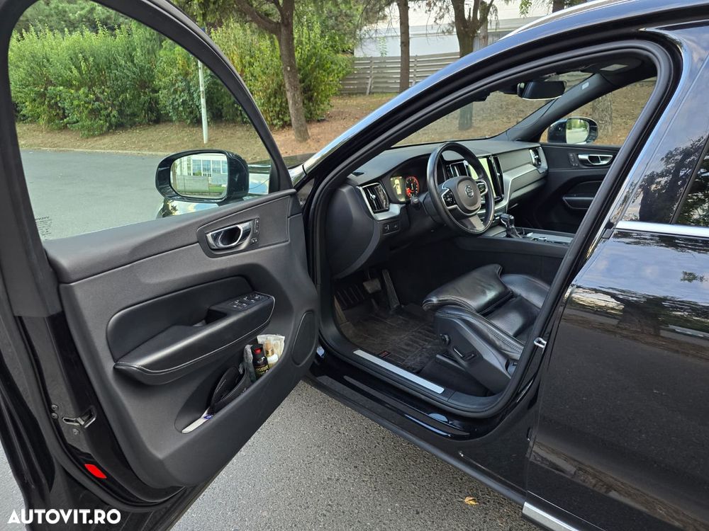 Volvo XC 60 D5 AWD Inscription - 5