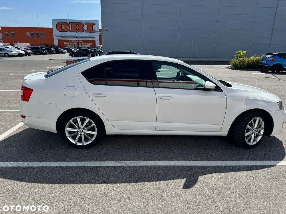 Skoda Octavia 2.0 TDI 4x4 Edition DSG - 19