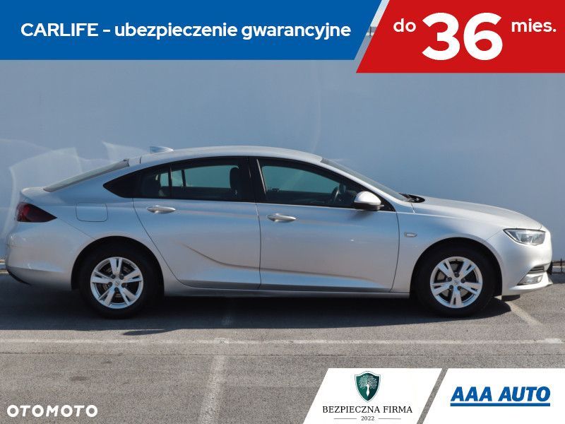 Opel Insignia - 8
